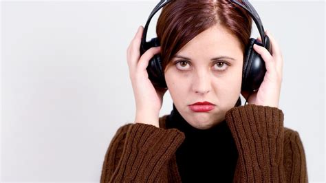 people who don't like music: Exploring the Uncharted Territory of Aural Indifference